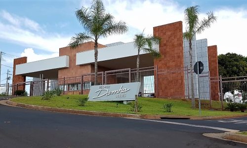 Assis Village I